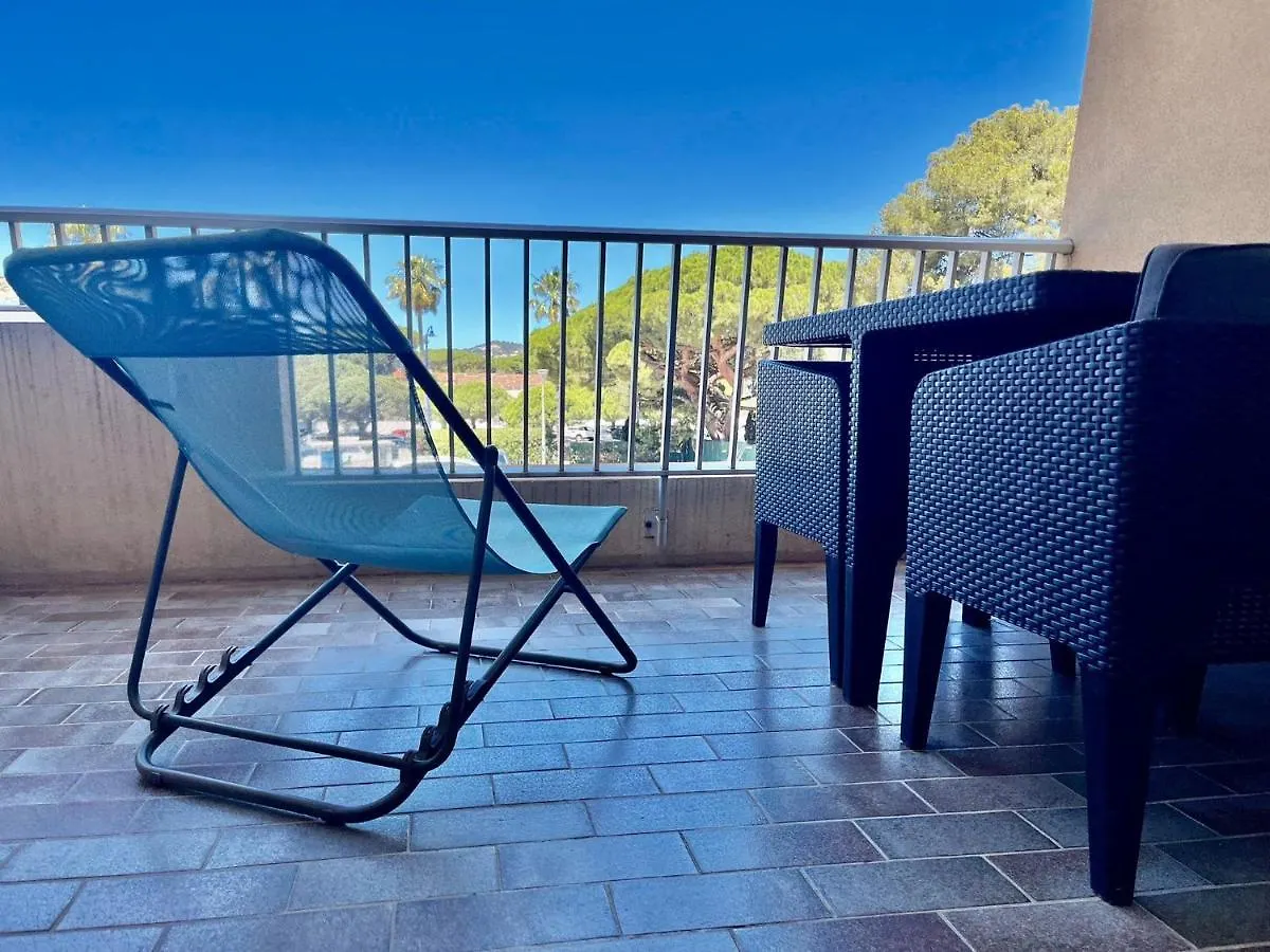 Appartamento Super Studio Climatise Sur Le Port De Hyères 0*,
